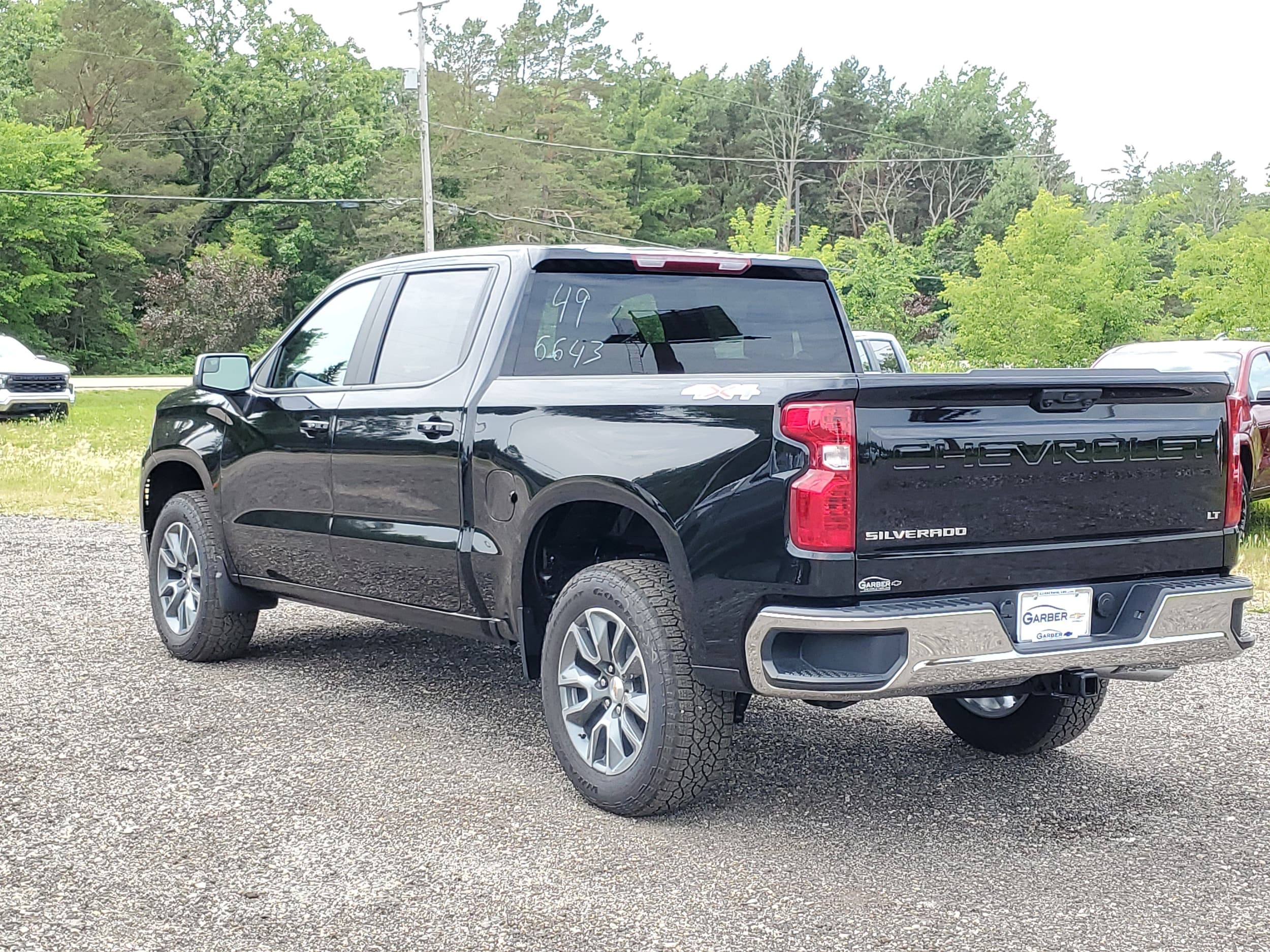 2026 Chevrolet Silverado 1500 Crew Cab 4WD Pickup for sale #TZ416643 - photo 2