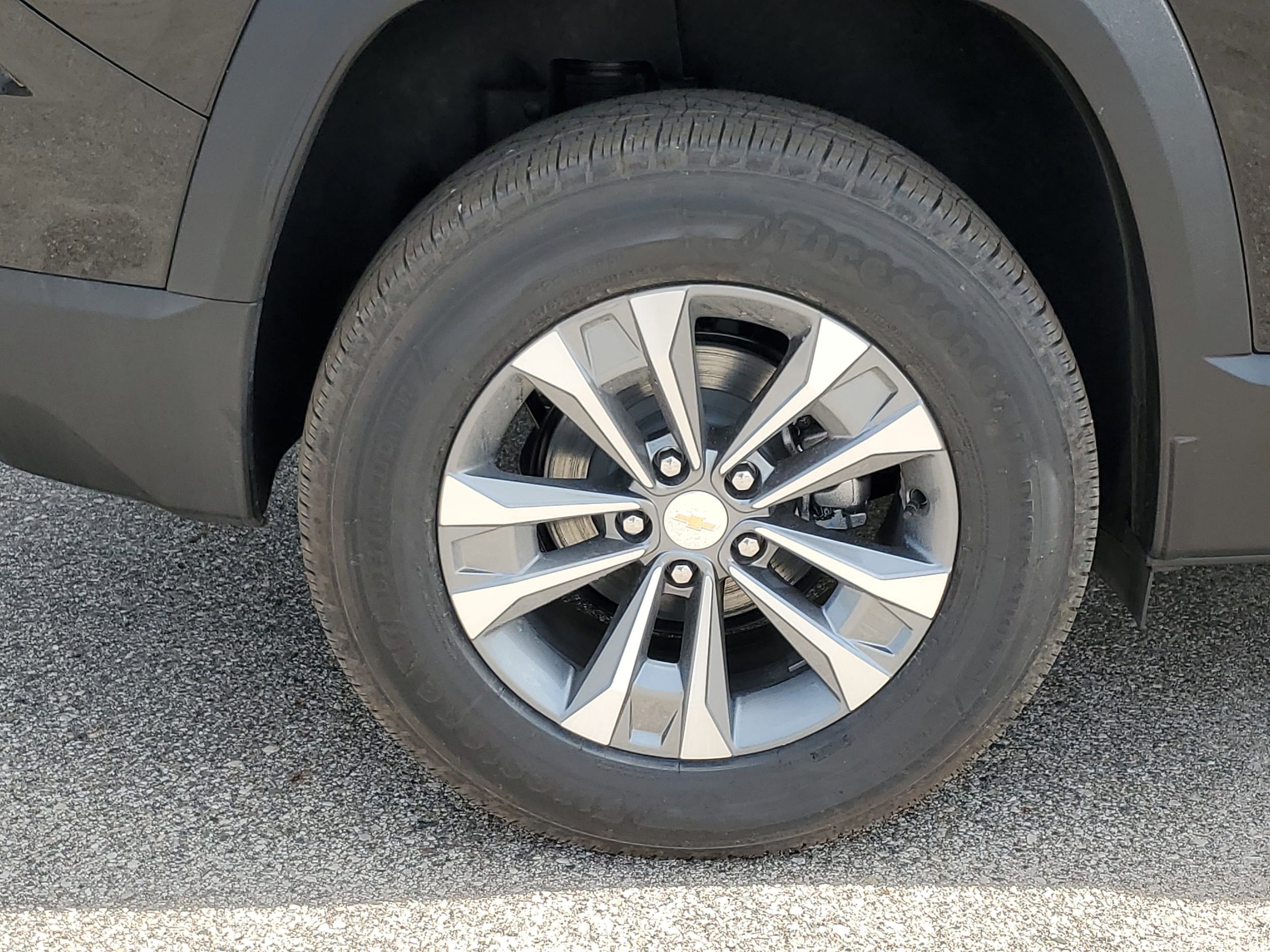 2026 Chevrolet Equinox LT - Photo 32