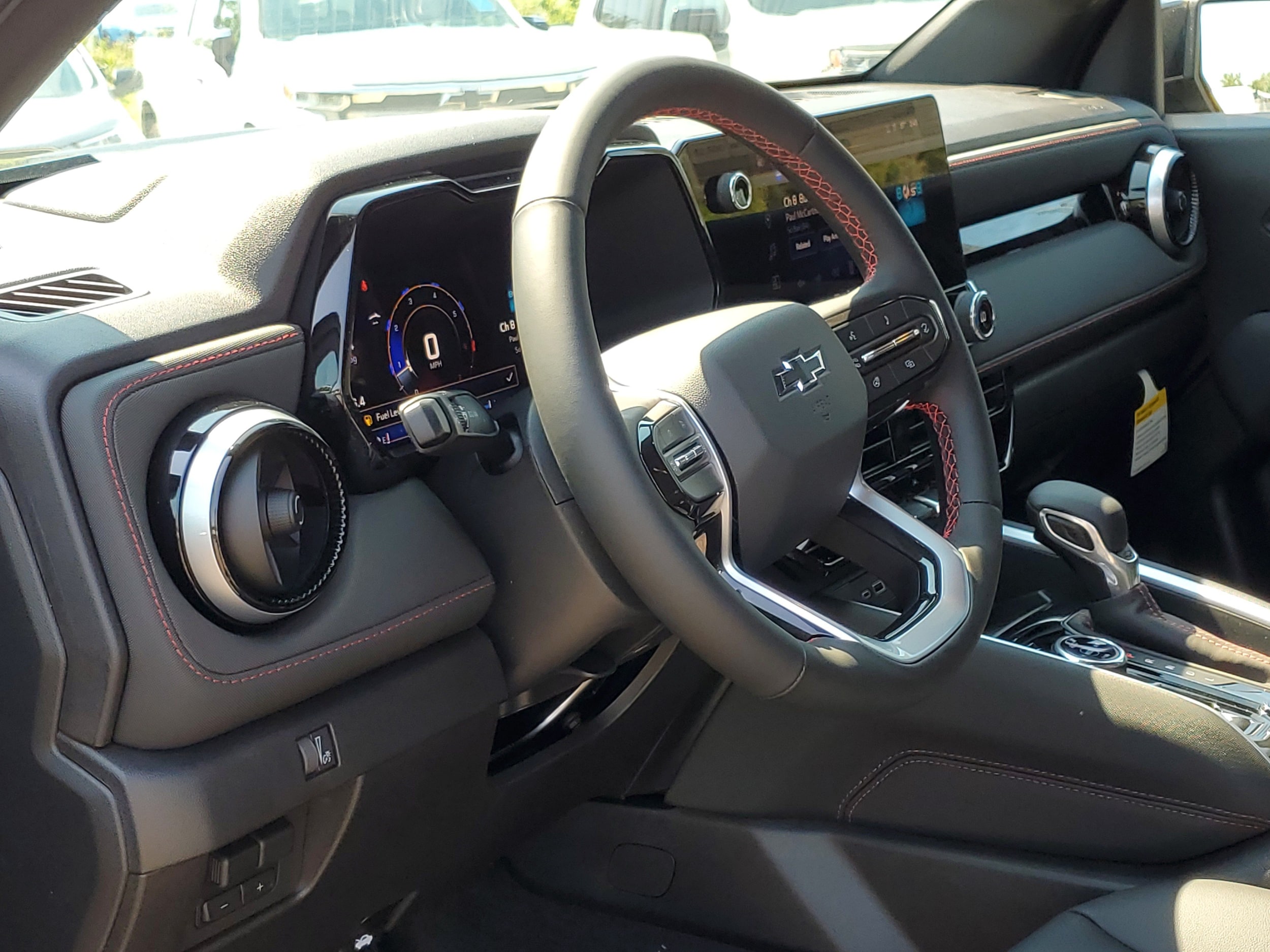 2026 Chevrolet Colorado Z71 - Photo 7
