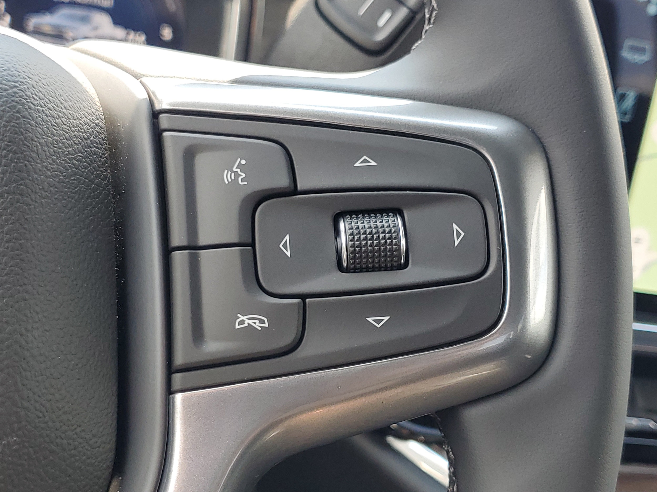 2026 Chevrolet Silverado 1500 LT - Photo 12