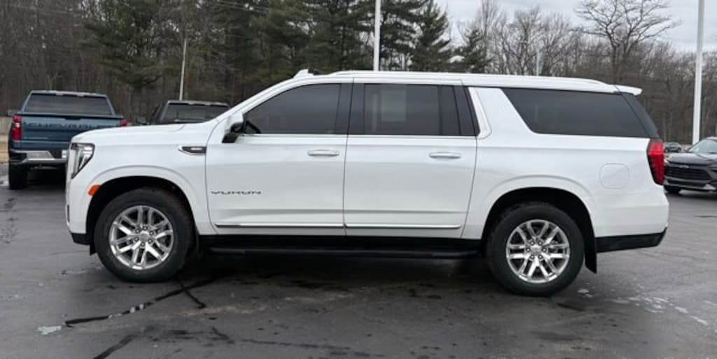 Used 2023 GMC Yukon XL SLT SUV