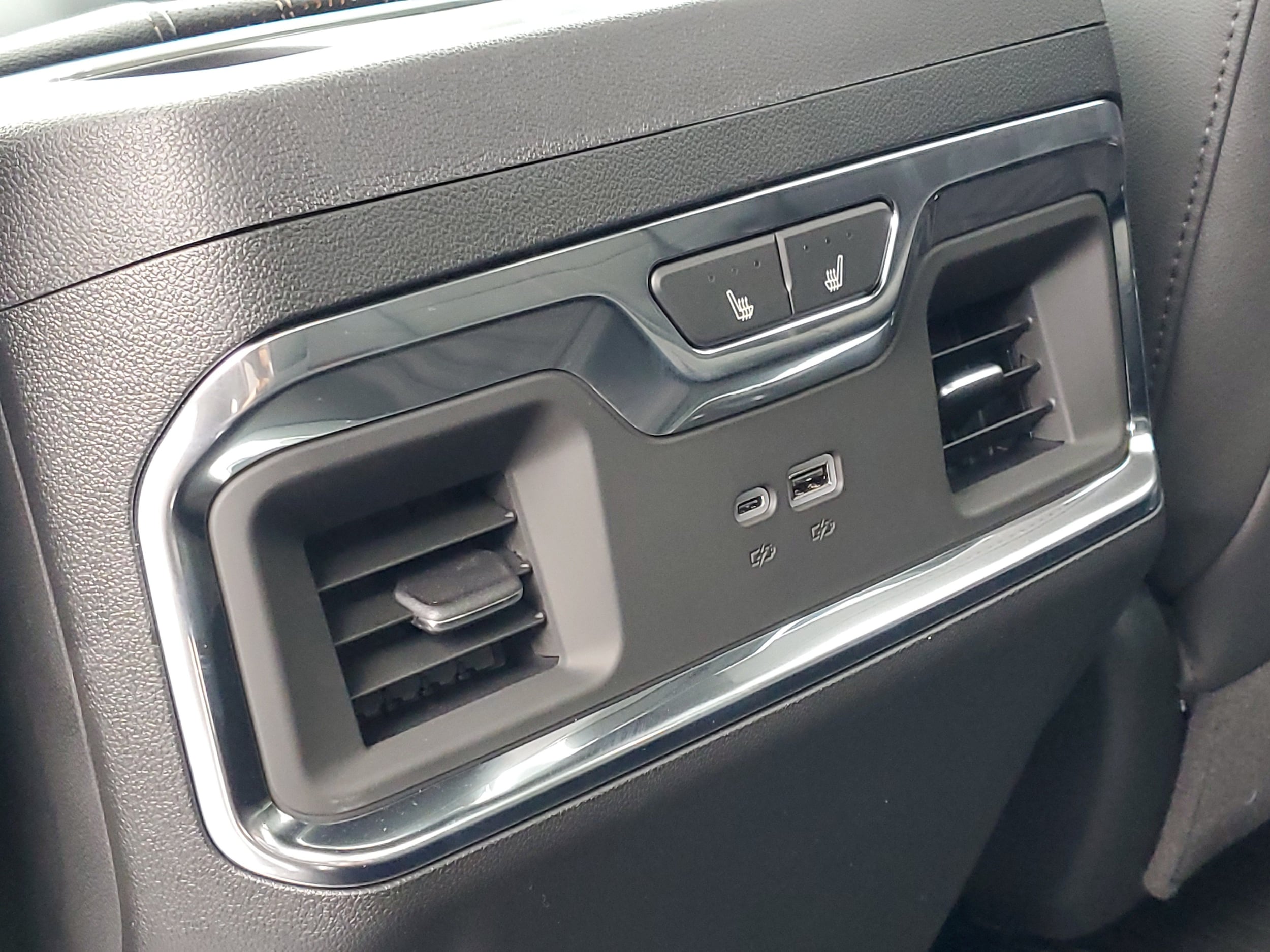 2026 Chevrolet Silverado 1500 High Country - Photo 31