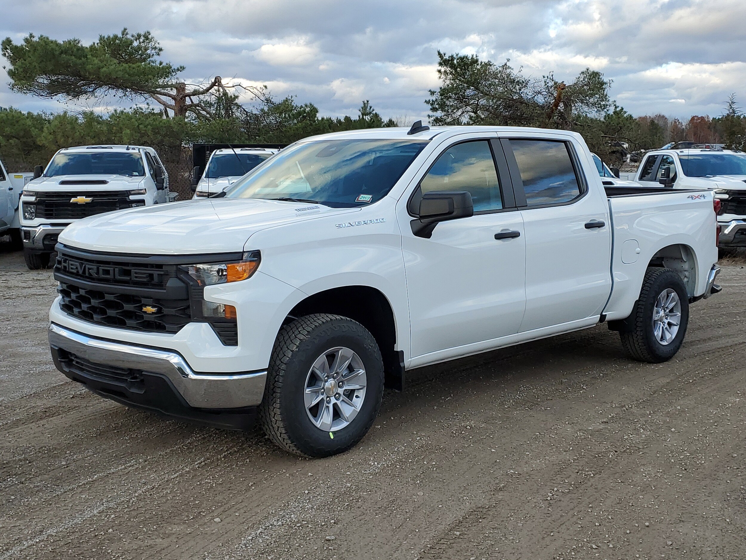 2026 Chevrolet Silverado 1500 photo 2