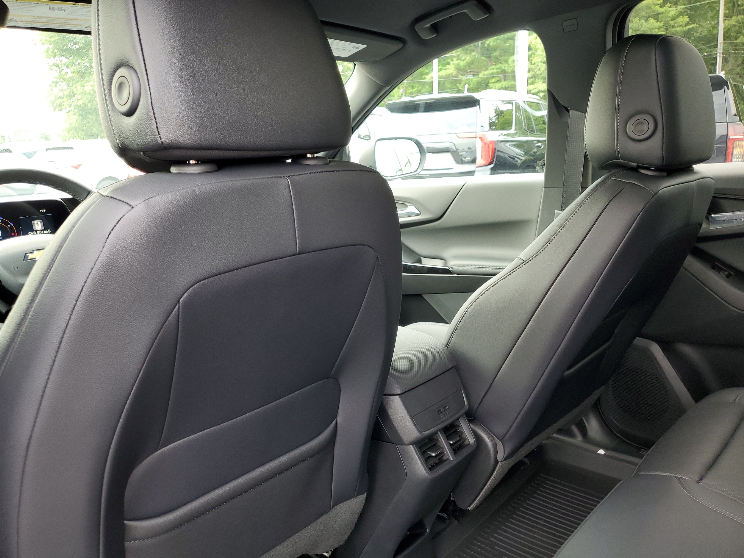 2026 Chevrolet Equinox LT - Photo 28