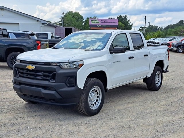 2026 Chevrolet Colorado Work Truck photo 2
