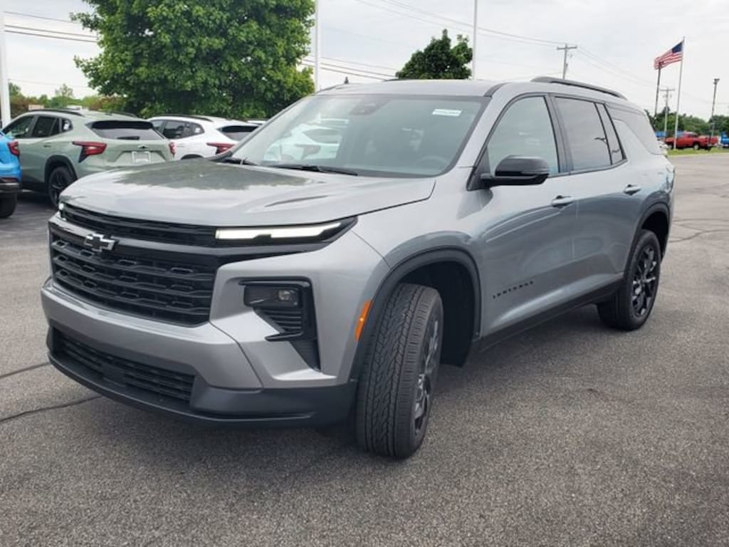 New 2026 Chevrolet Traverse LT SUV