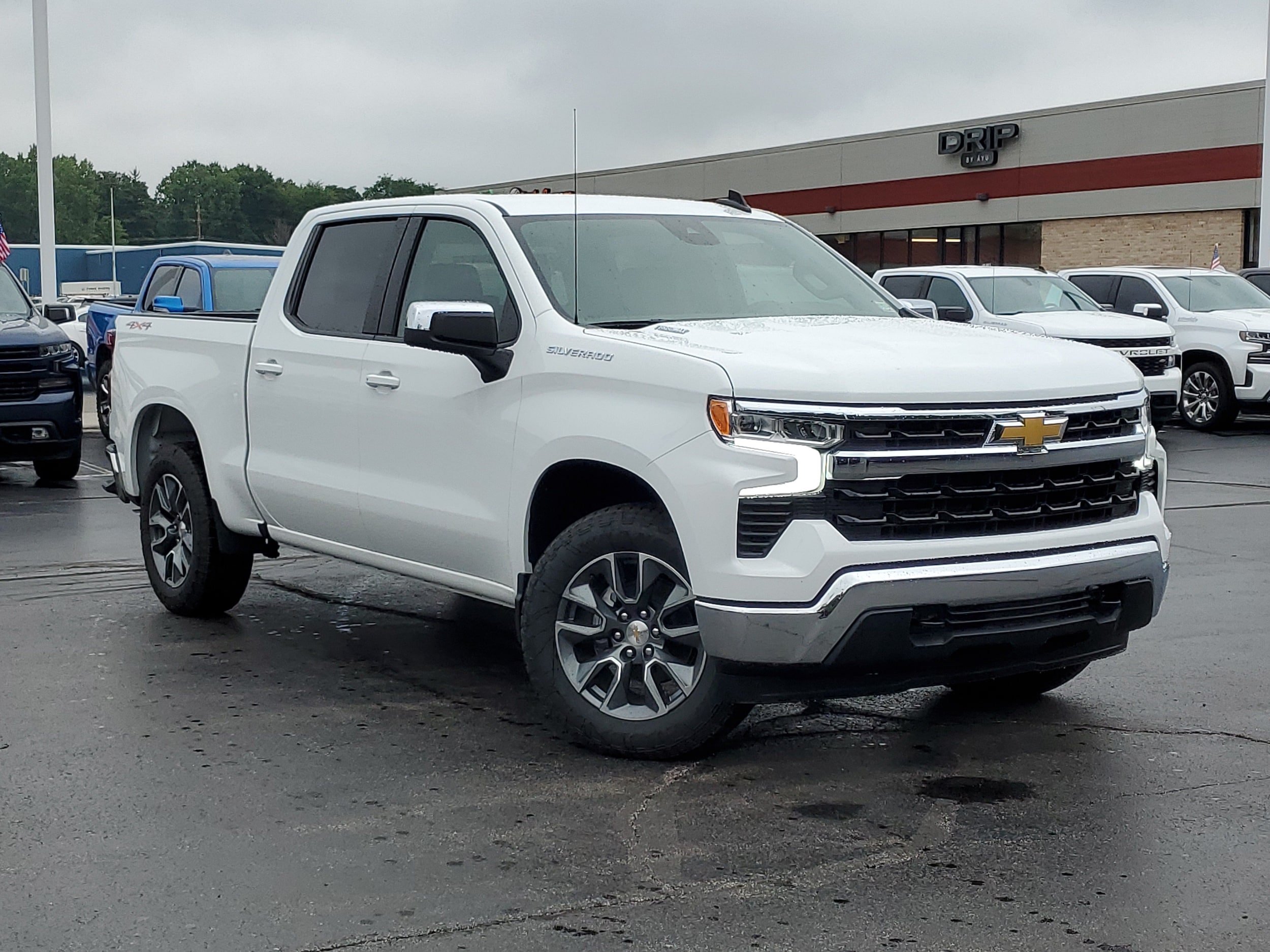 2026 Chevrolet Silverado 1500 Crew Cab 4WD Pickup for sale #TZ405963 - photo 1