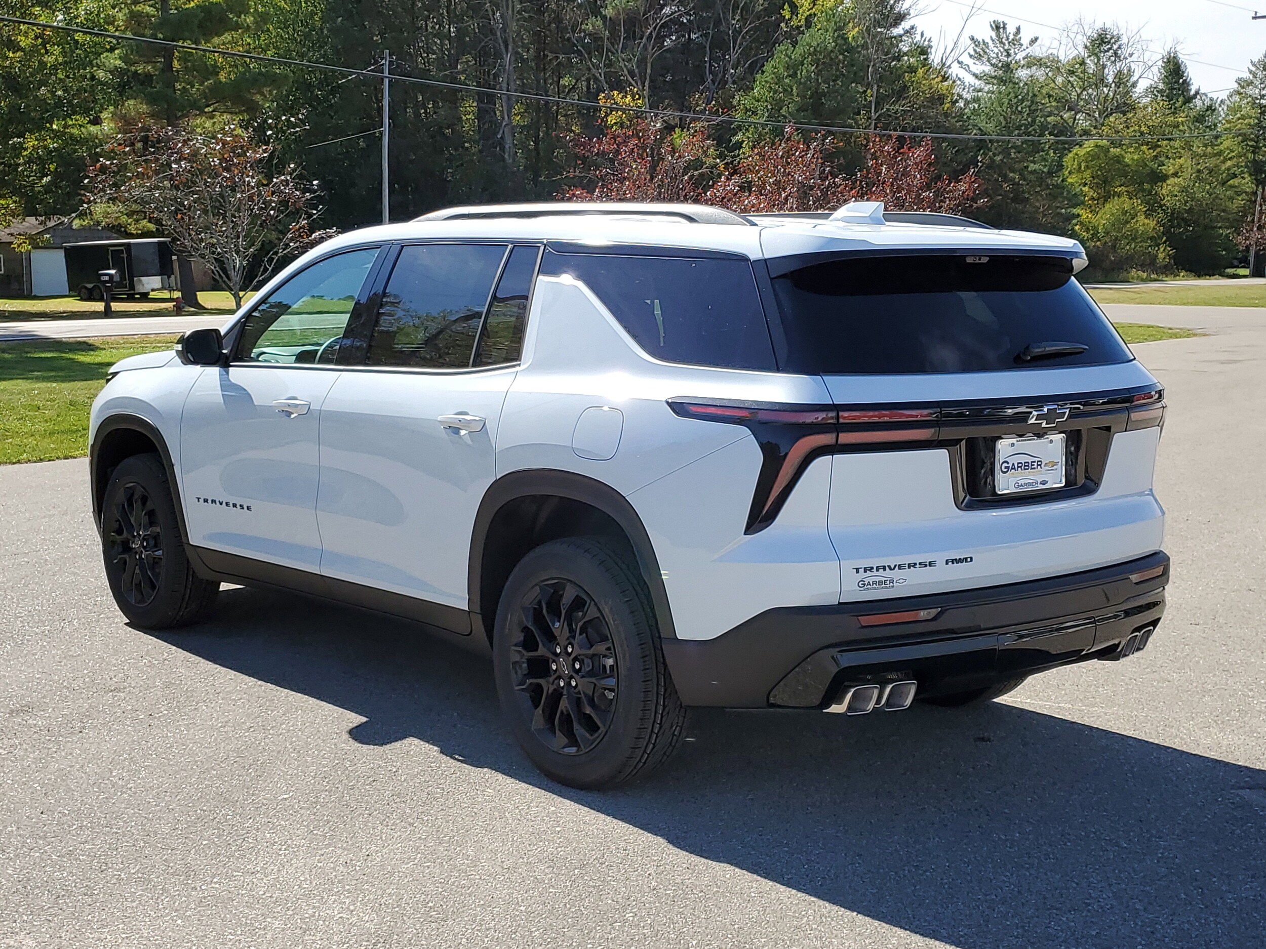 2026 Chevrolet Traverse photo 3