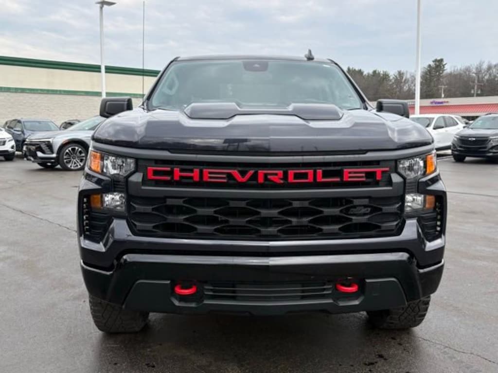 Used 2023 Chevrolet Silverado 1500 Custom Trail Boss Truck Crew Cab