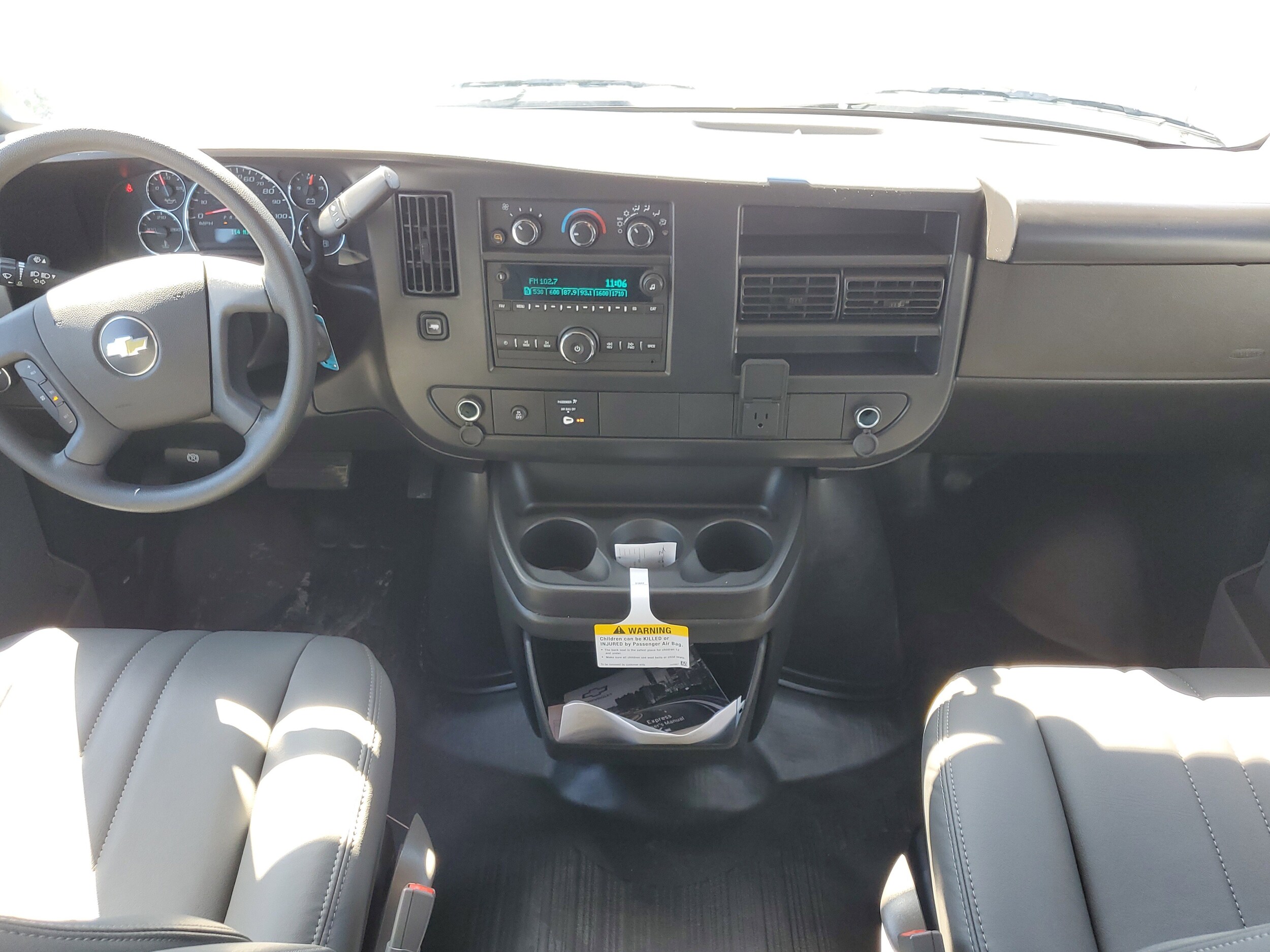 2026 Chevrolet Express Cargo Work Van - Photo 19