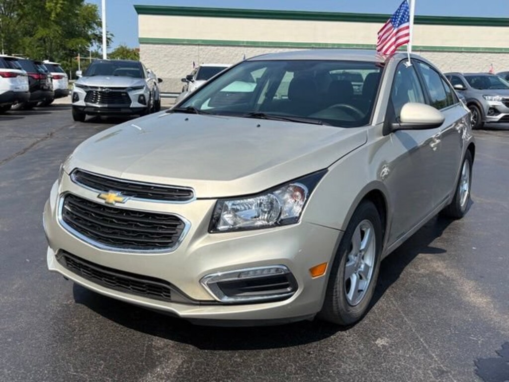 Used 2016 Chevrolet Cruze Limited LT Sedan