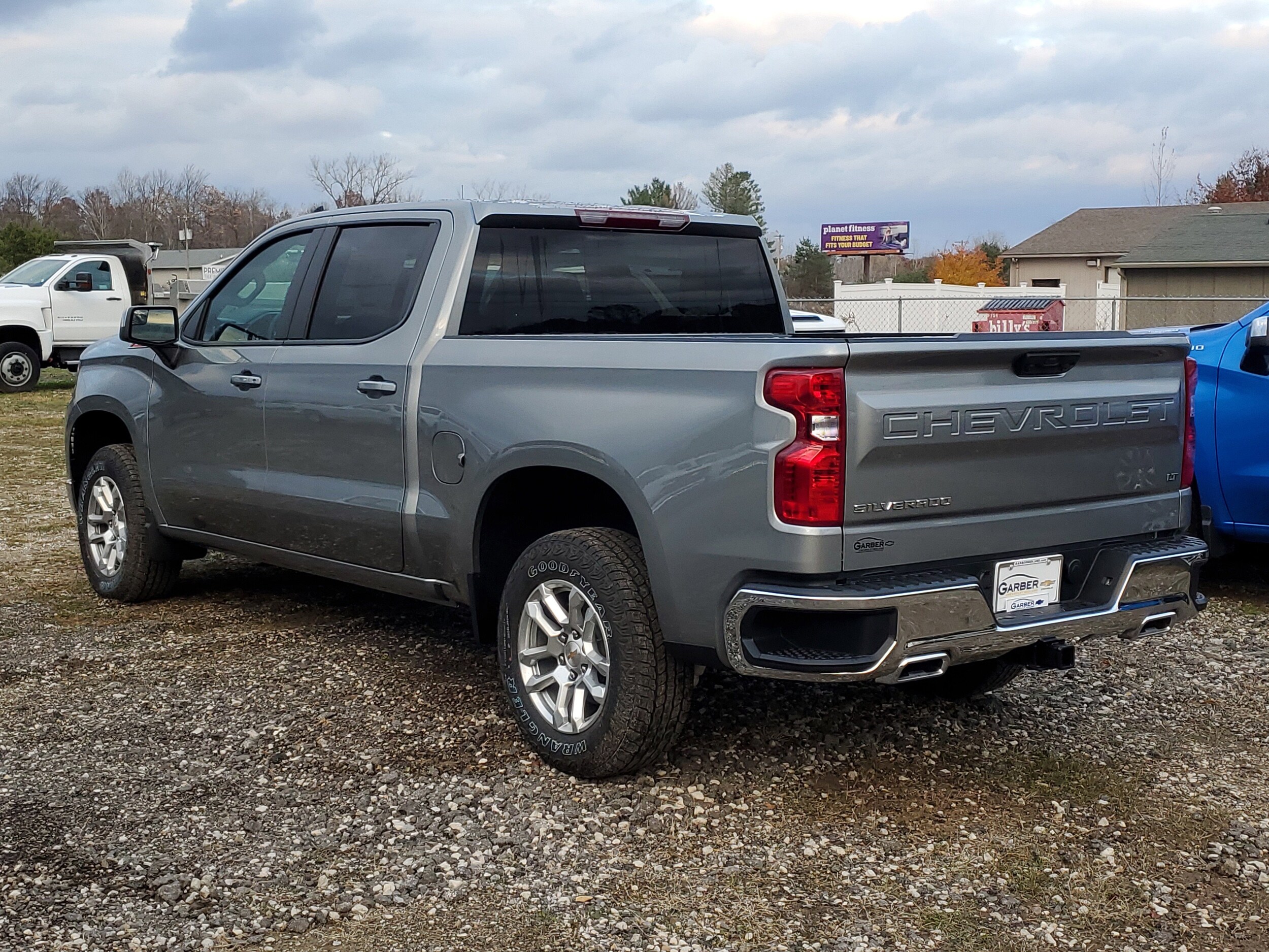 2026 Chevrolet Silverado 1500 LT photo 3