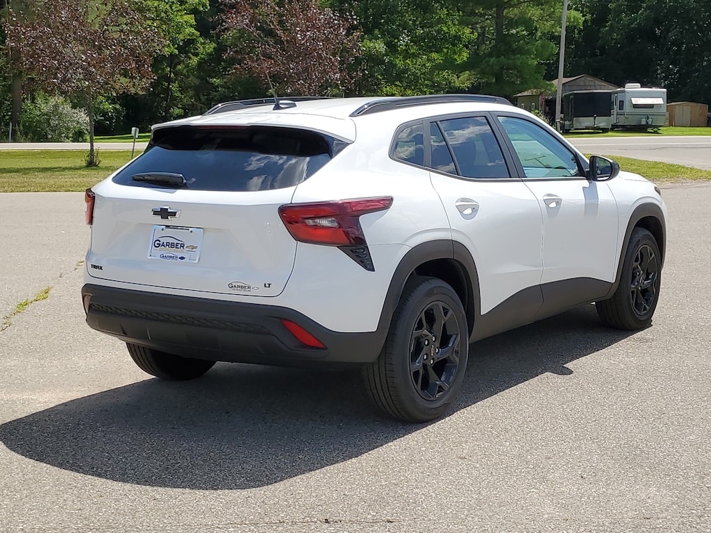 New 2026 Chevrolet Trax LT SUV