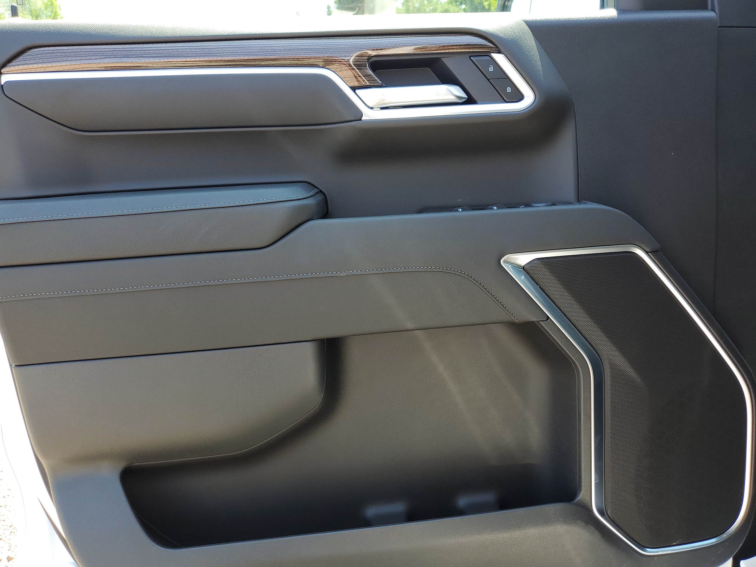 2026 Chevrolet Silverado 1500 RST - Photo 21