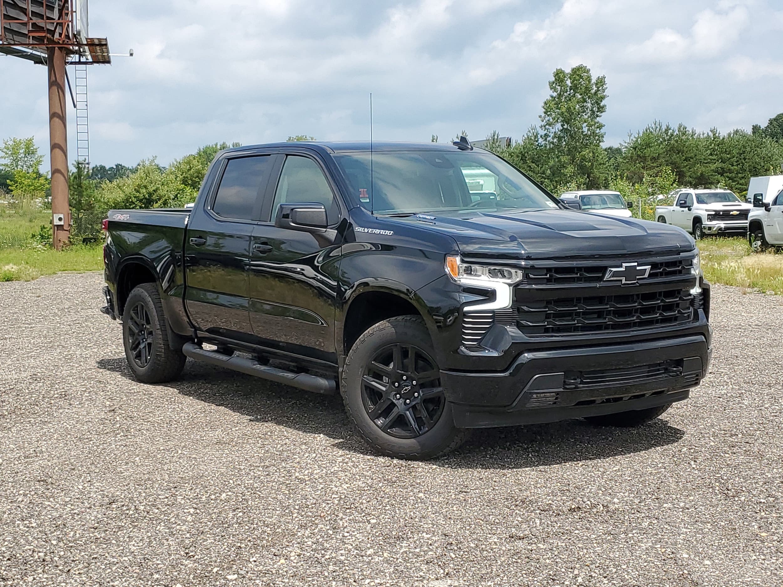 2026 Chevrolet Silverado 1500 Crew Cab 4WD Pickup for sale #TZ430792 - photo 1