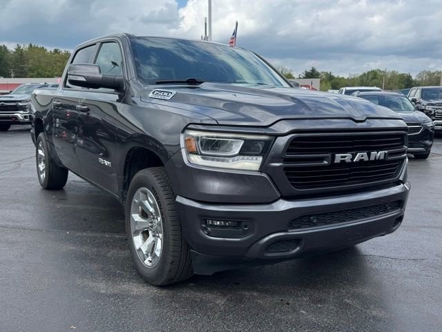 2019 RAM 1500 Big Horn/Lone Star 4x4 Crew Cab 5'7's photo