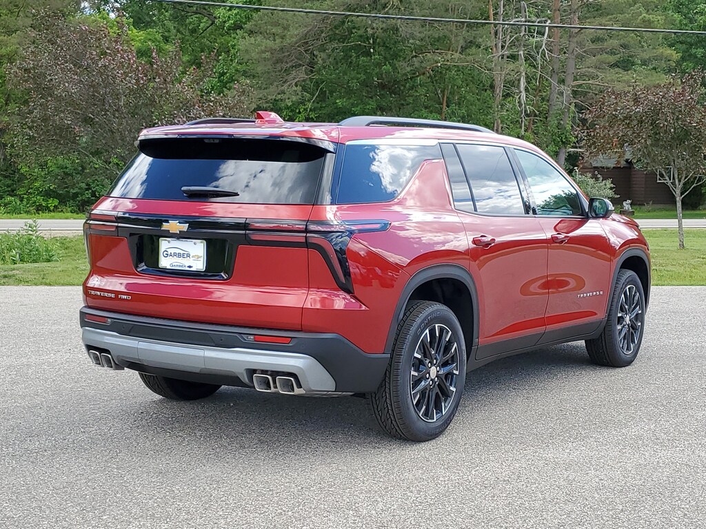New 2026 Chevrolet Traverse LT SUV