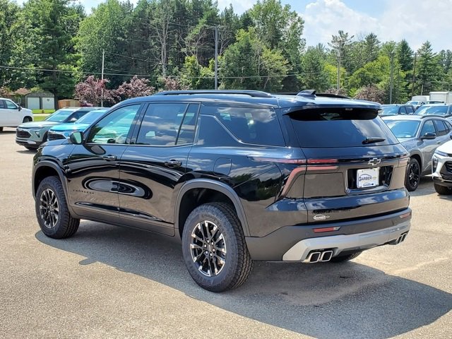 2026 Chevrolet Traverse Z71 photo 2