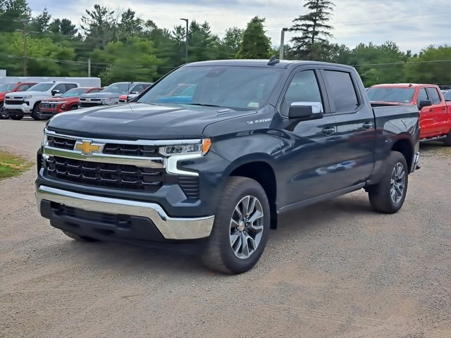 2026 Chevrolet Silverado 1500 LT photo 2