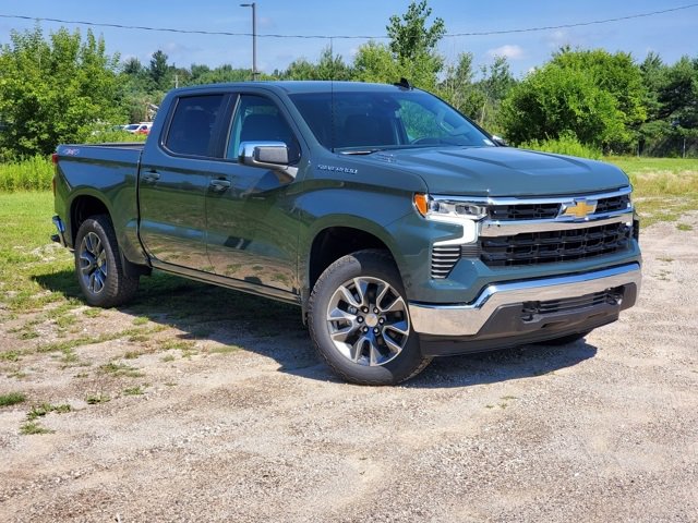 2026 Chevrolet Silverado 1500 LT photo 2