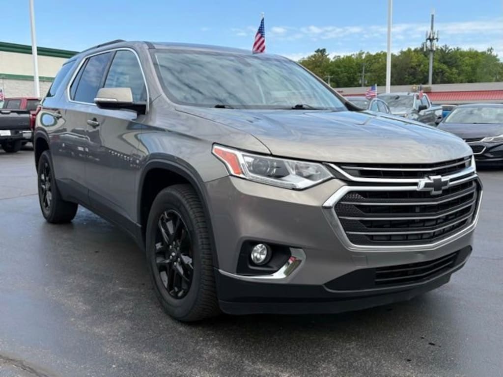 Used 2019 Chevrolet Traverse LT Cloth SUV