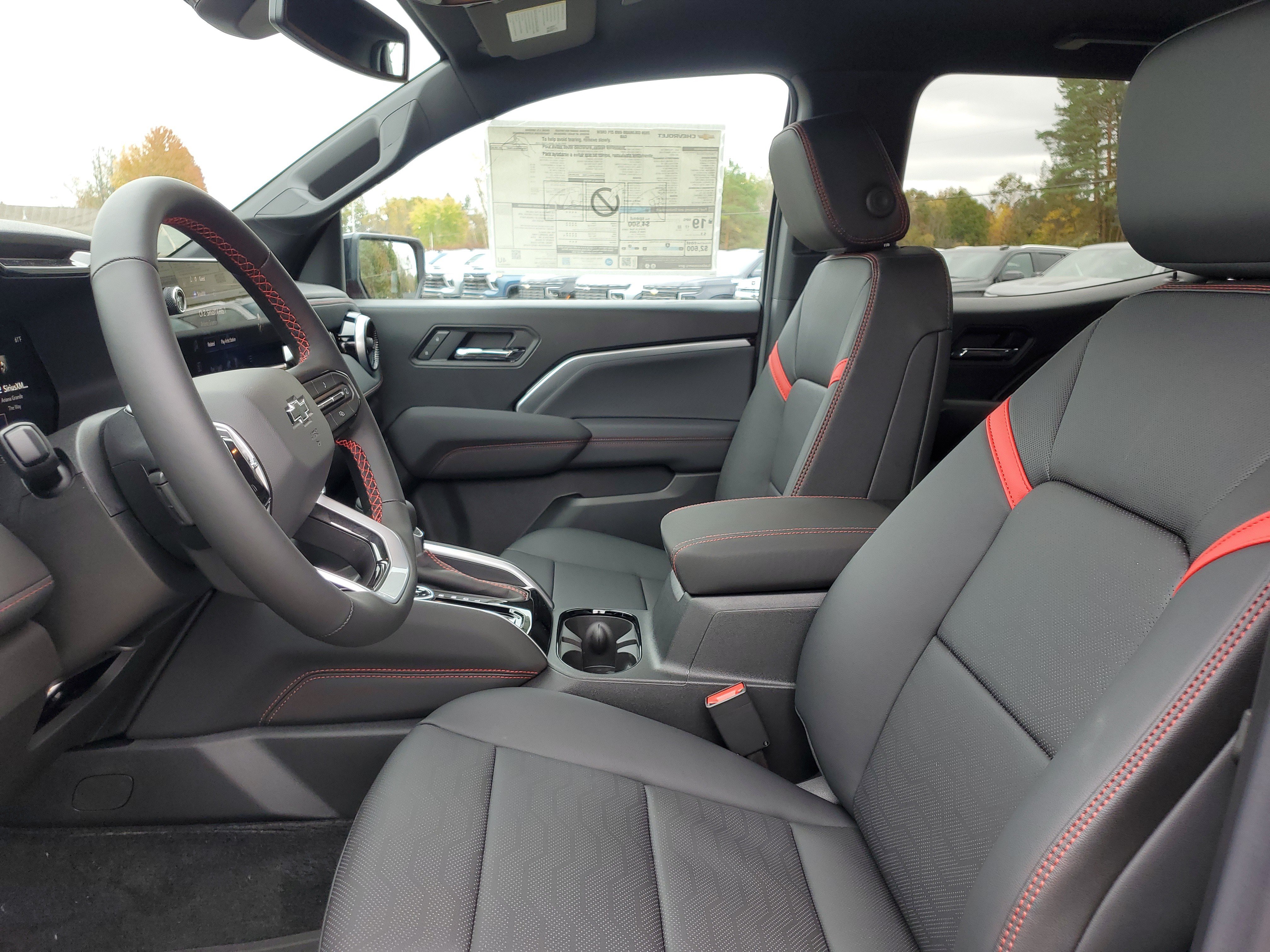 2026 Chevrolet Colorado Z71 - Photo 5