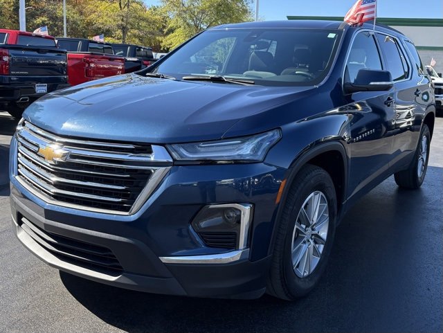 2023 Chevrolet Traverse Cloth photo 3