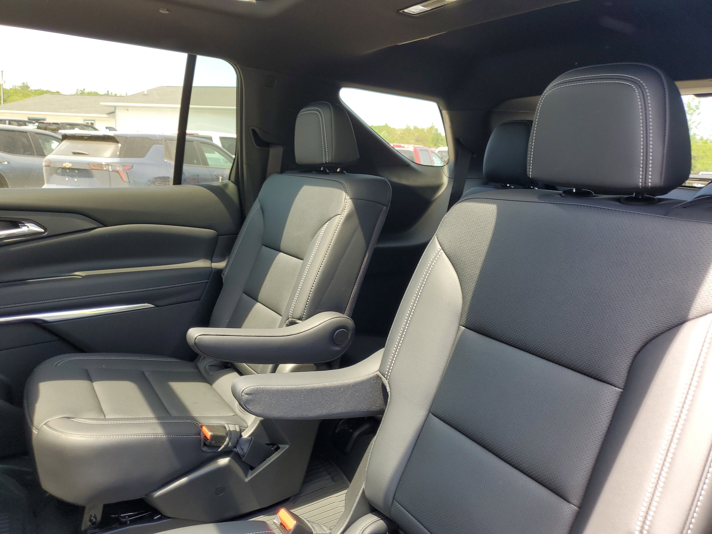 2026 Chevrolet Traverse LT - Photo 28