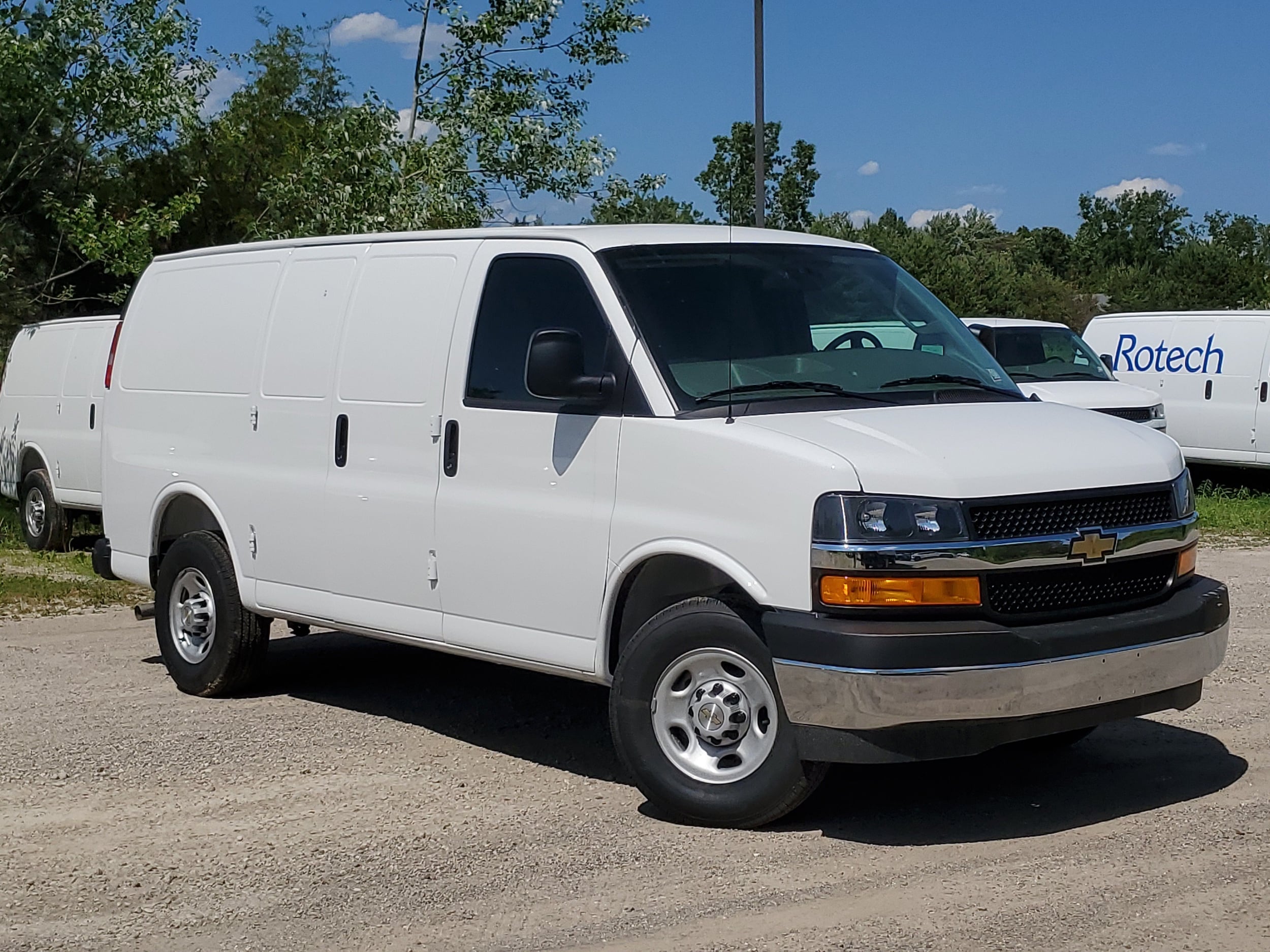 New 2026 Chevrolet Express 2500 - photo 1