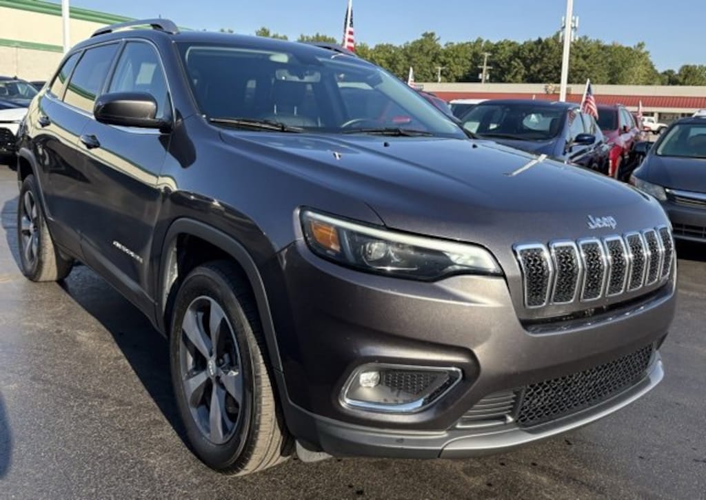 Used 2019 Jeep Cherokee Limited 4x4 SUV