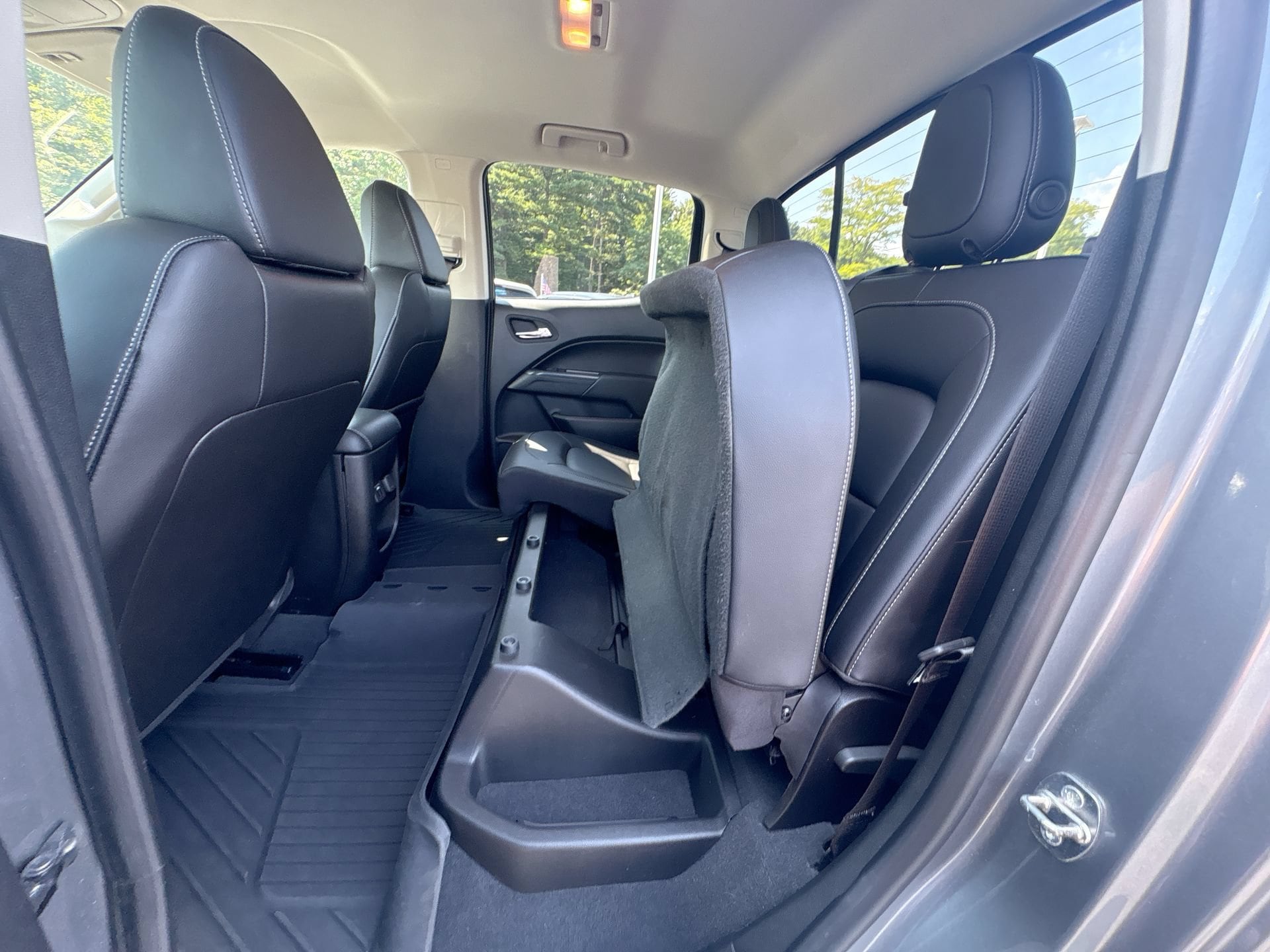 2022 Chevrolet Colorado ZR2 - Photo 32