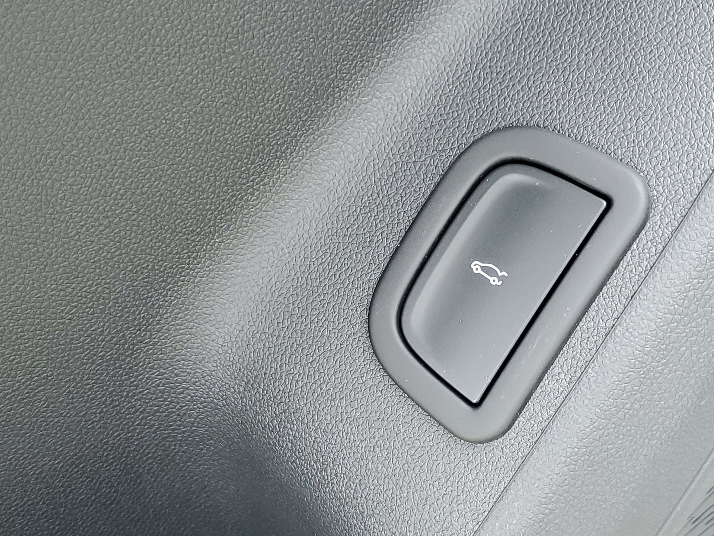 2027 Chevrolet Traverse LT - Photo 23