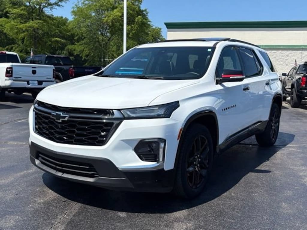 Used 2023 Chevrolet Traverse Premier SUV