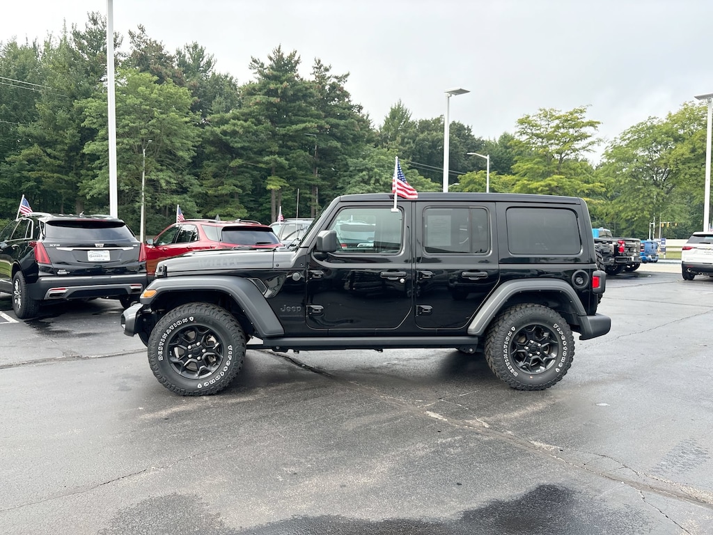 Used 2023 Jeep Wrangler 4-Door Willys 4x4 SUV