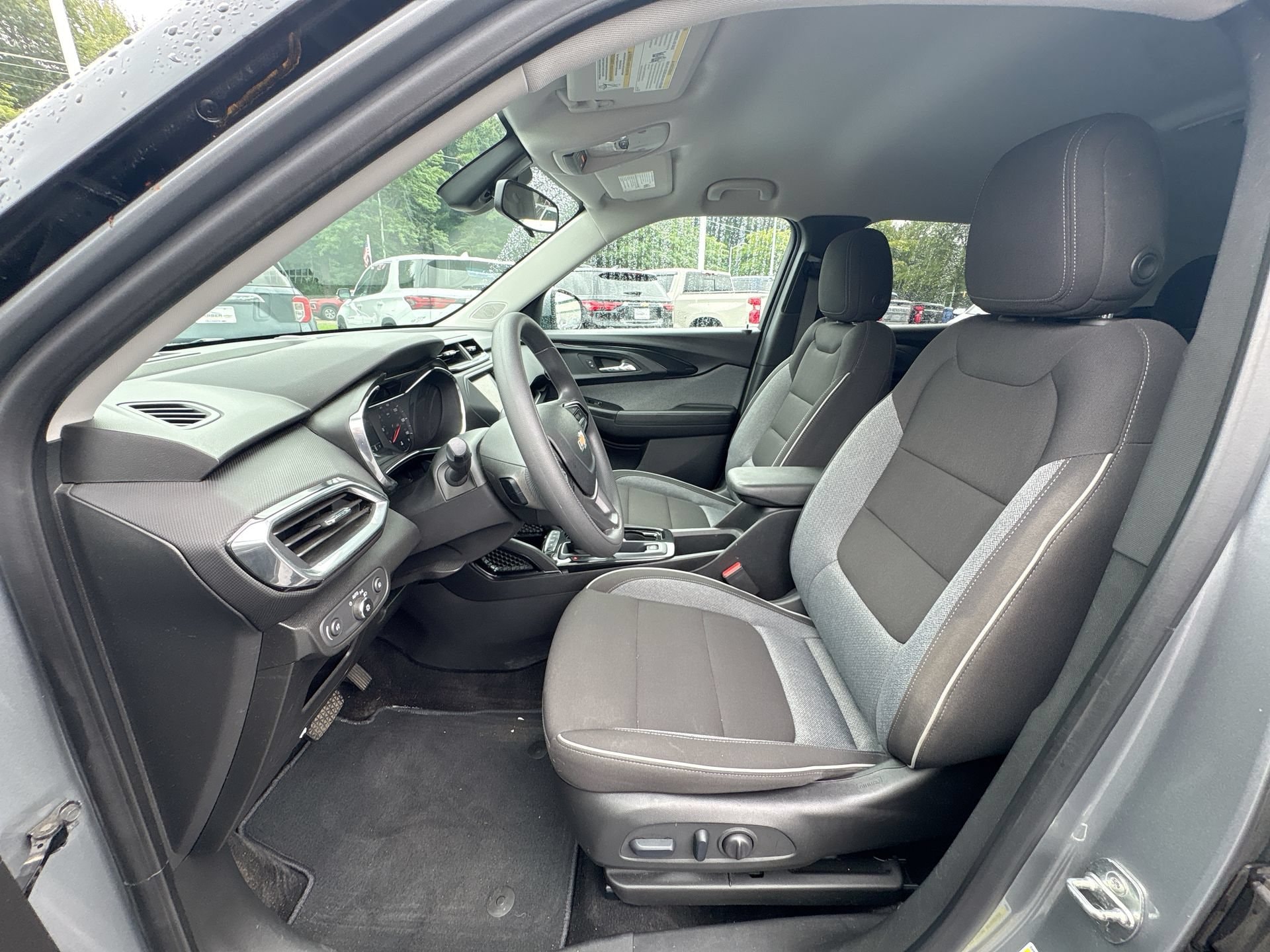 2023 Chevrolet TrailBlazer LT - Photo 8