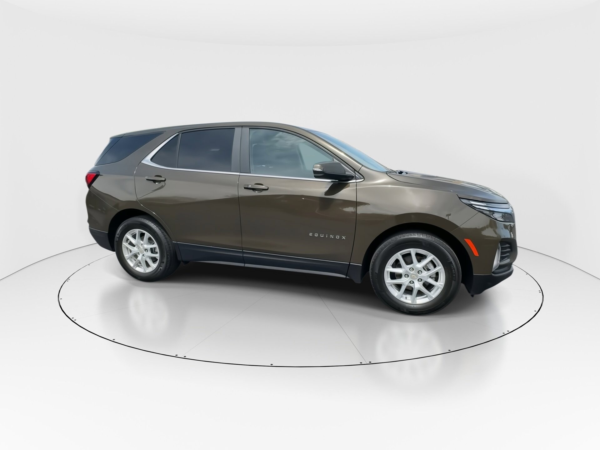 2024 Chevrolet Equinox LT - Photo 9