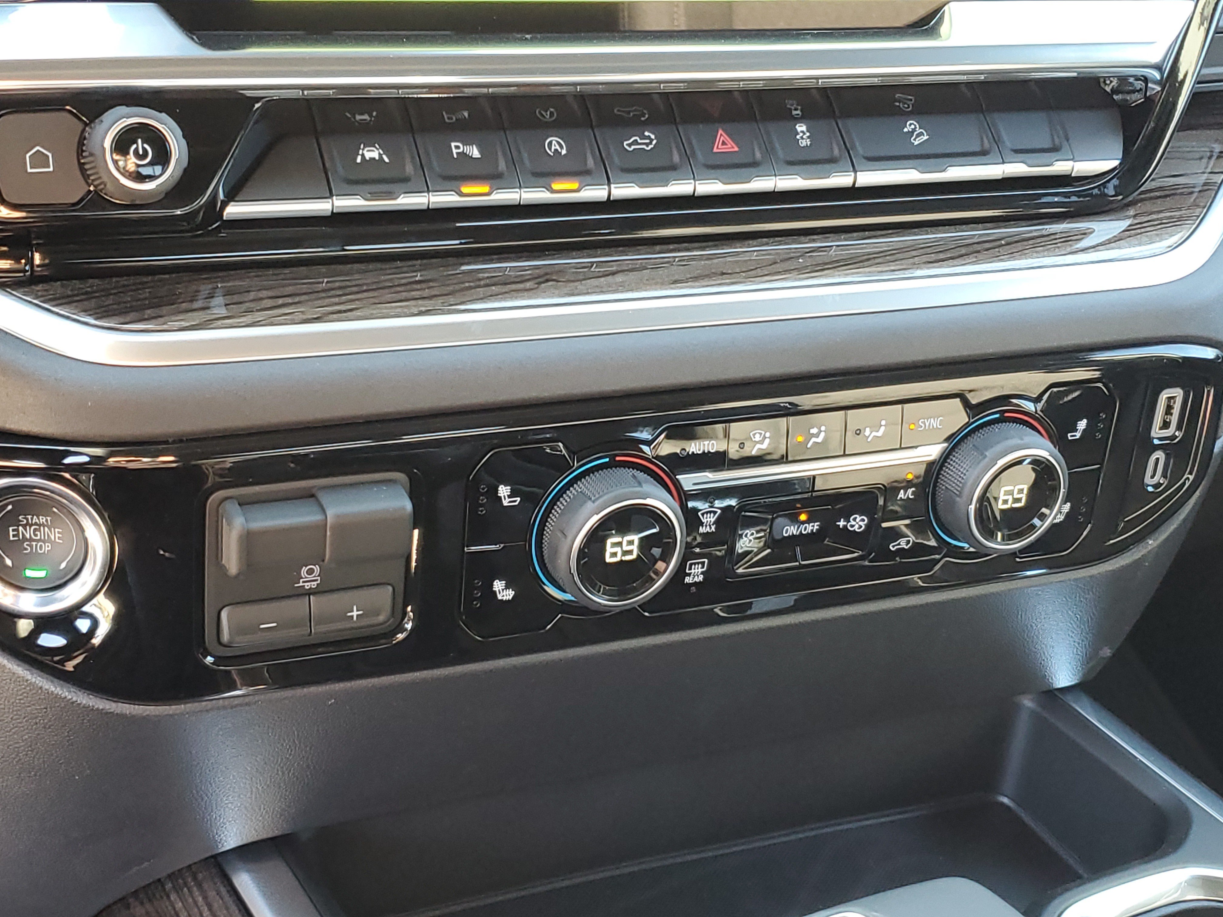 2026 Chevrolet Silverado 1500 LT Trail Boss - Photo 16