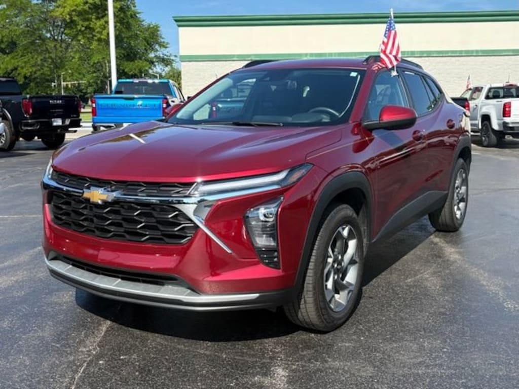 Used 2024 Chevrolet Trax LT SUV