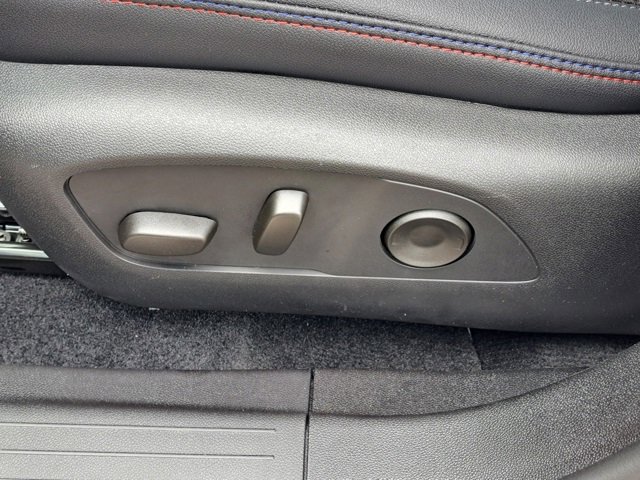 2025 Chevrolet Equinox EV RS - Photo 6