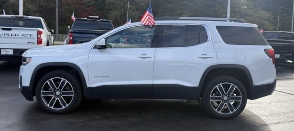 Used 2023 GMC Acadia SLT SUV