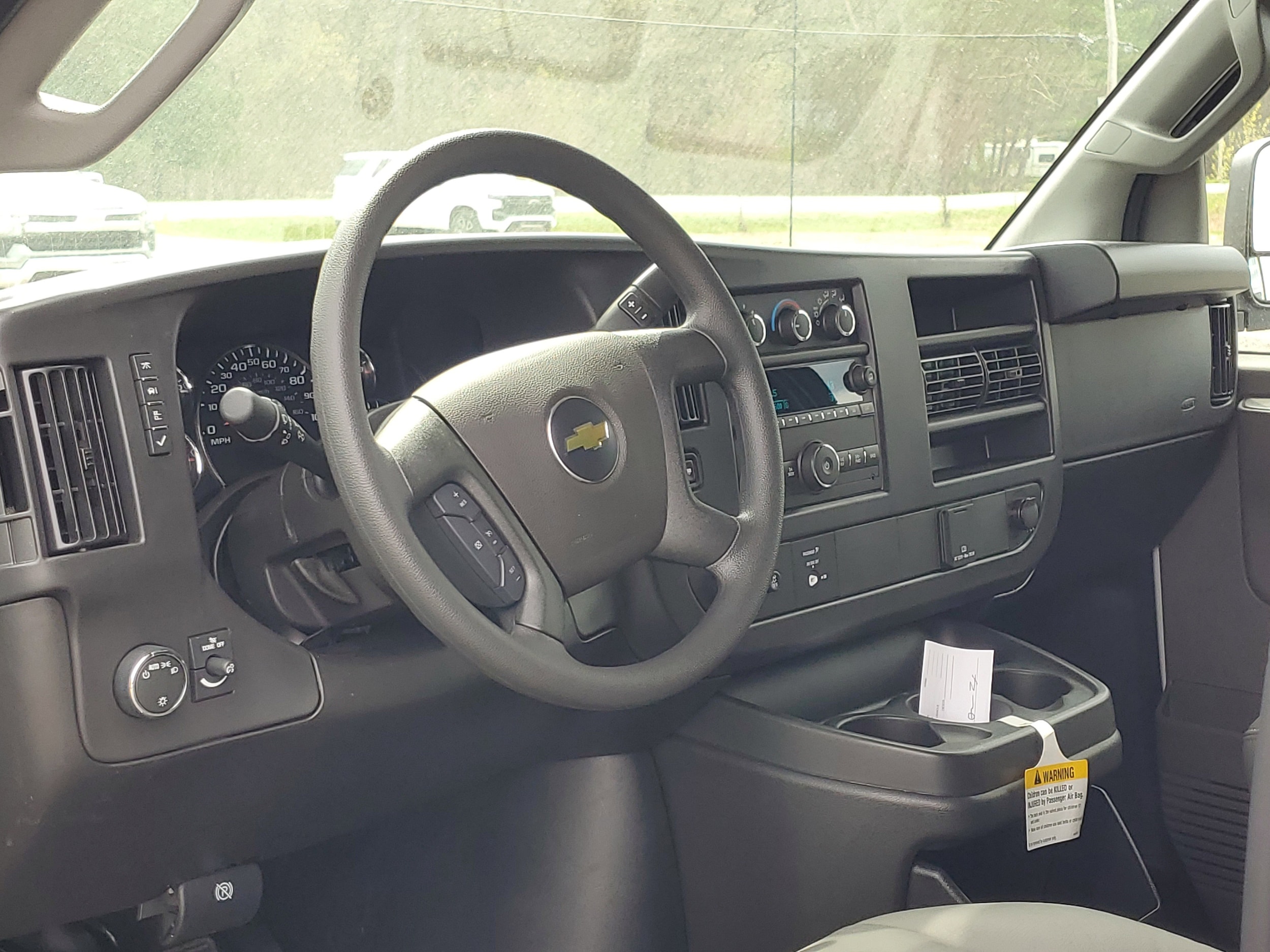 2026 Chevrolet Express Cargo Work Van - Photo 6