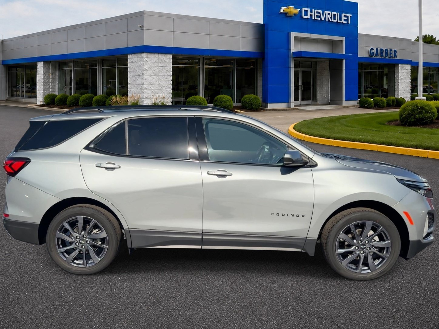 2024 Chevrolet Equinox RS - Photo 9