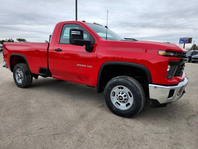2025 Chevrolet Silverado 2500HD photo 2