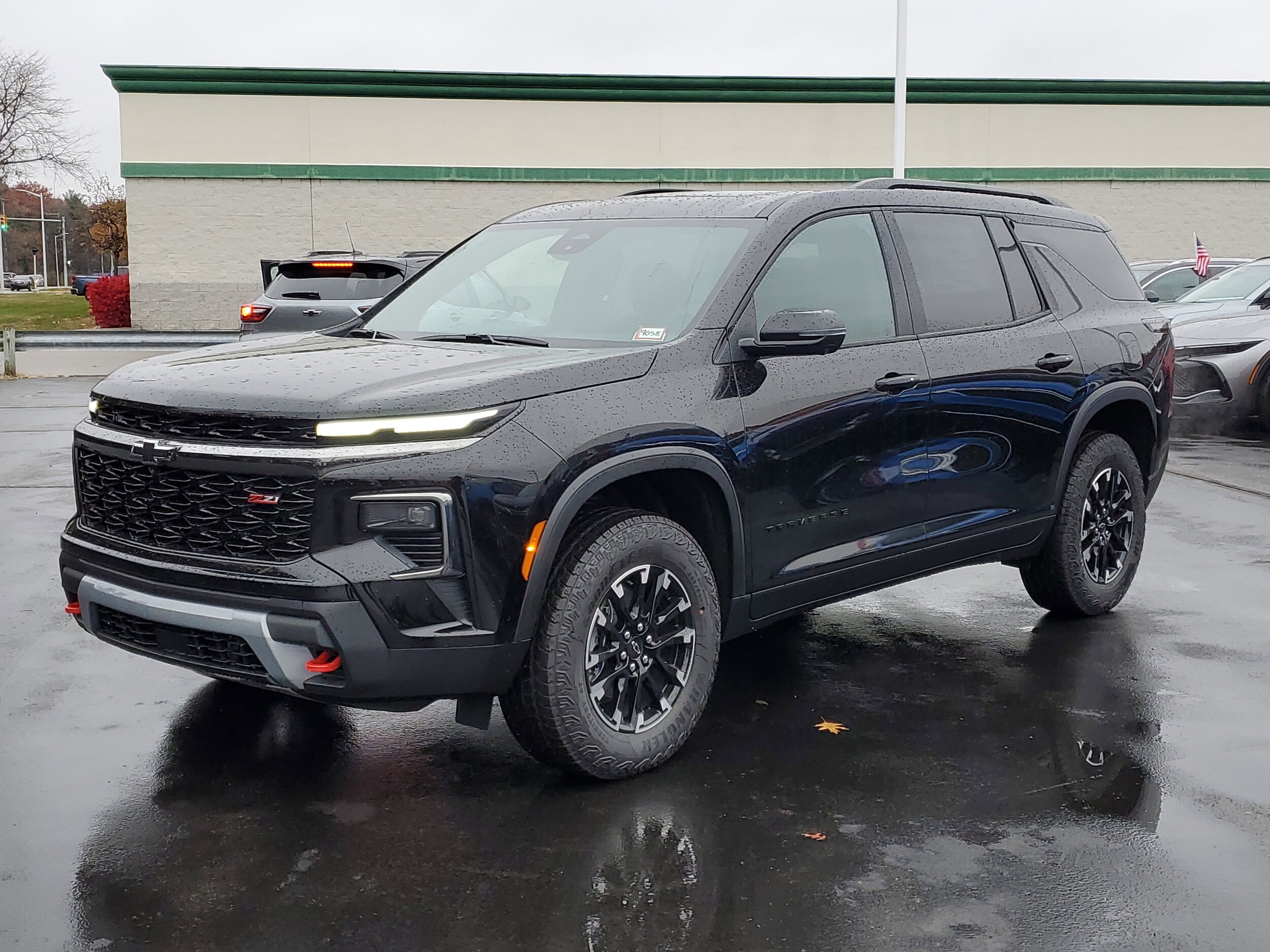 2026 Chevrolet Traverse Z71 photo 2