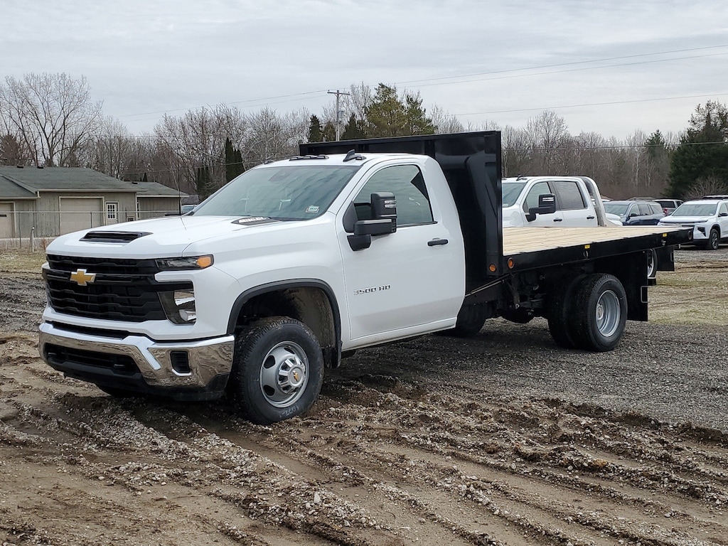 New 2026 Chevrolet Silverado 3500 HD Chassis Cab Work Truck Truck