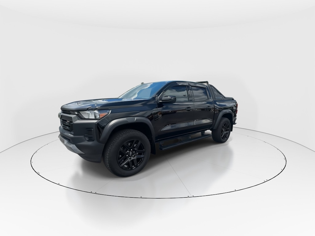 Used 2025 Chevrolet Colorado Trail Boss Truck Crew Cab