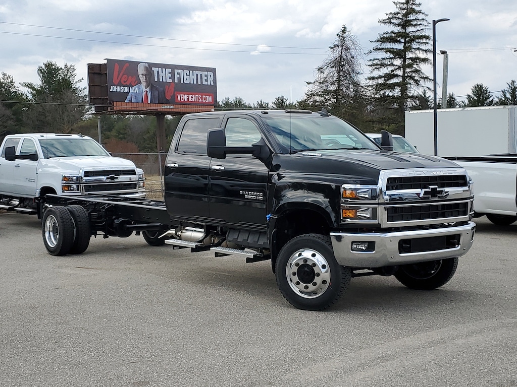 New 2025 Chevrolet Silverado 6500 HD Work Truck Truck