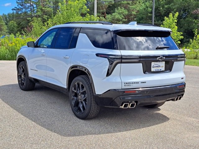 2026 Chevrolet Traverse RS photo 3