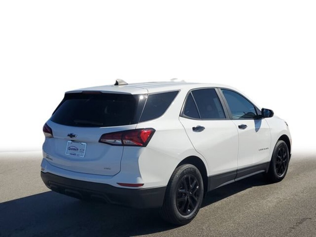 Used 2023 Chevrolet Equinox LS SUV