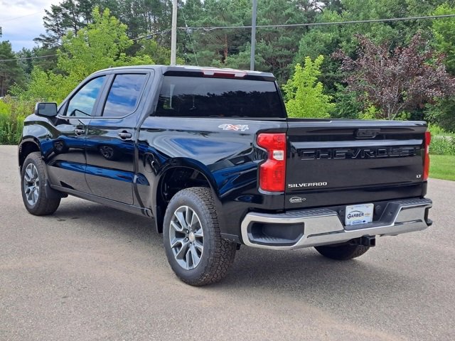 2026 Chevrolet Silverado 1500 LT photo 3